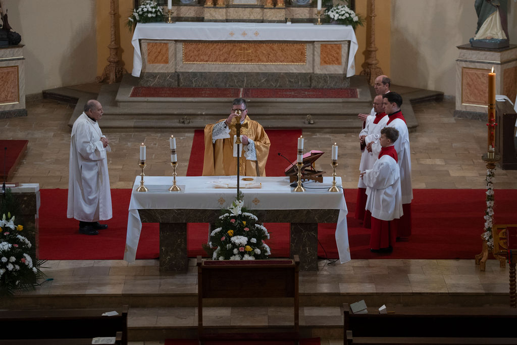 Featured image for “Húsvéti vigília – Nagyszombat szent éjszakája”